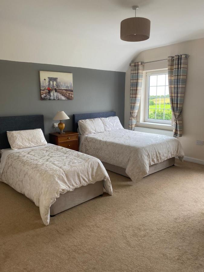 Seven Oaks B&B Ballyhaunis Exteriér fotografie
